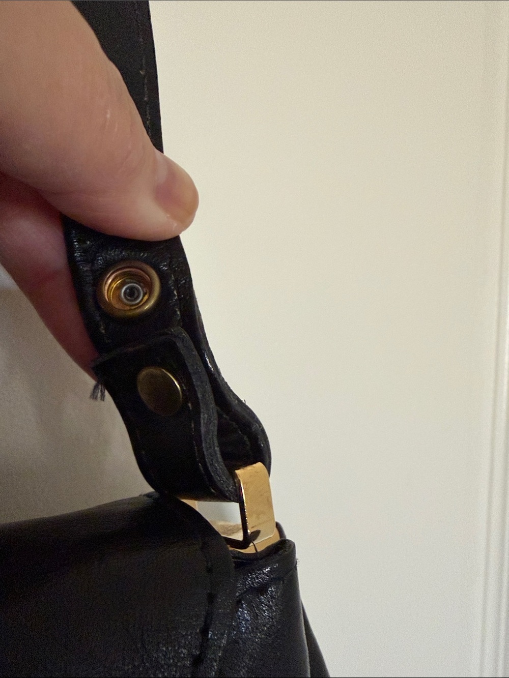 Vintage Black Leather Shoulder Bag with Gold Hardware, Strap 15 1/2 in. ,13x8 in - Picture 5 of 9